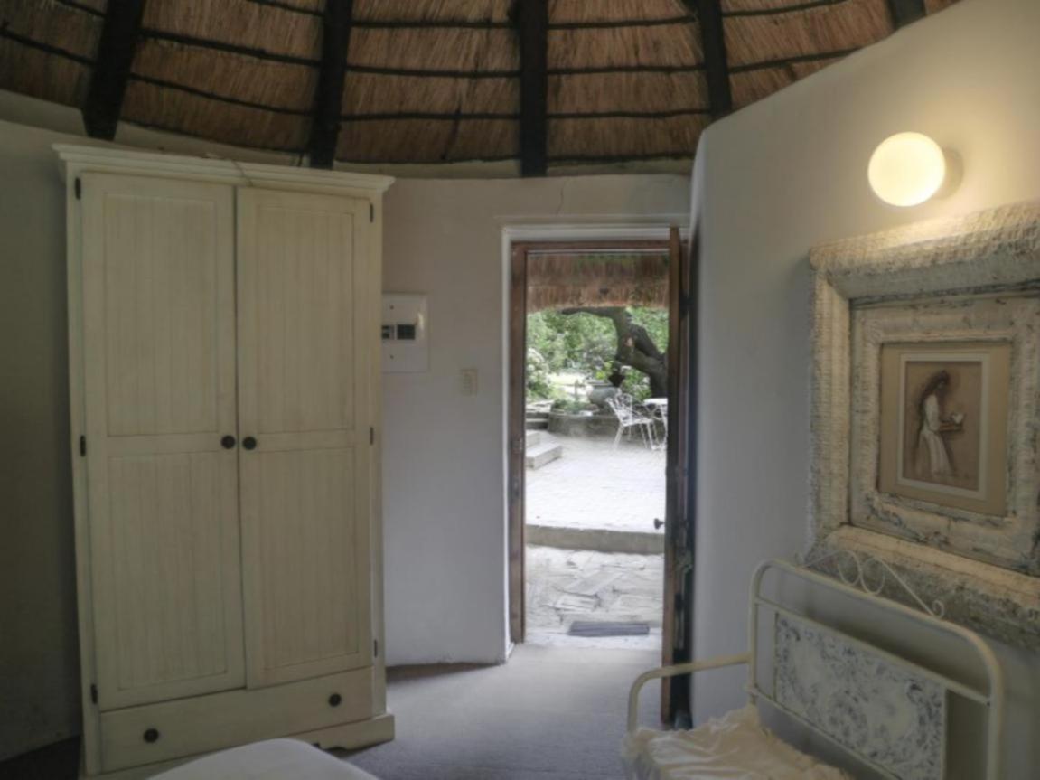 The Green Acorn Guest House Ficksburg Esterno foto