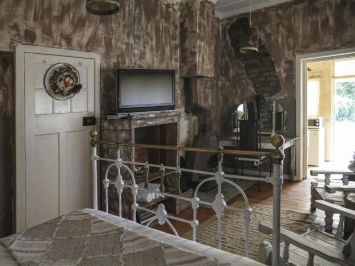 The Green Acorn Guest House Ficksburg Esterno foto