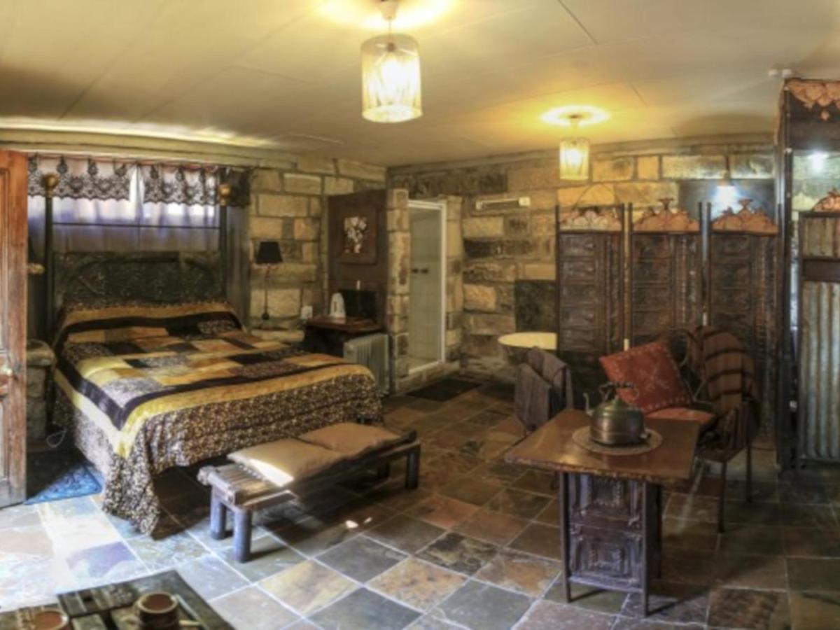 The Green Acorn Guest House Ficksburg Esterno foto